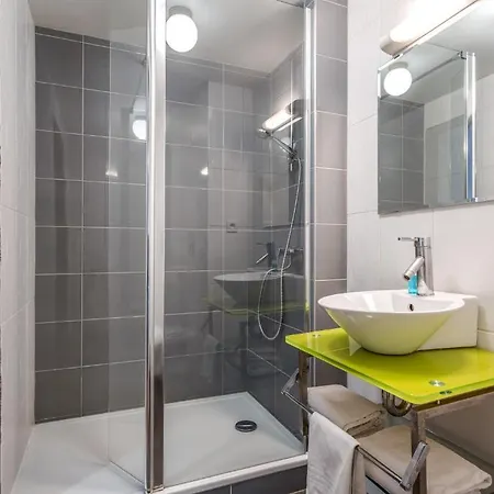 Aparthotel Zenitude & Residences Metropole 3*