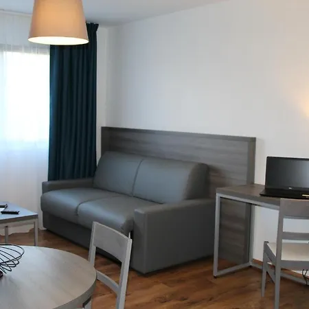 Aparthotel Zenitude & Residences Metropole Nantes